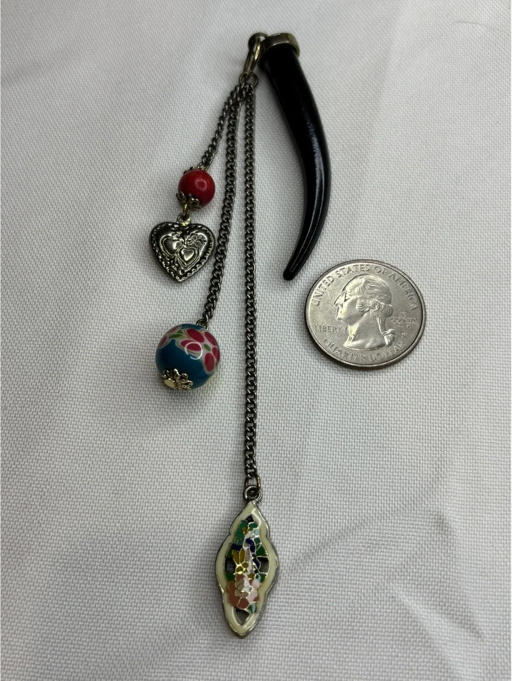 Vintage Style Decorative Pendant with Heart Charm and Colorful Beads